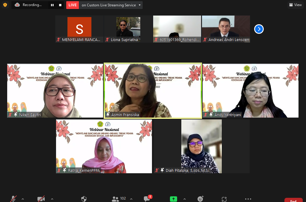 Fakultas Hukum UNPAR Bersama Dengan Vox Point Indonesia DPW Kota Bandung Menyelenggarakan Webinar Nasional